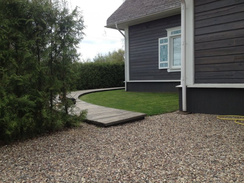 Посадка газона от 3р/м2. Услуги по уходу