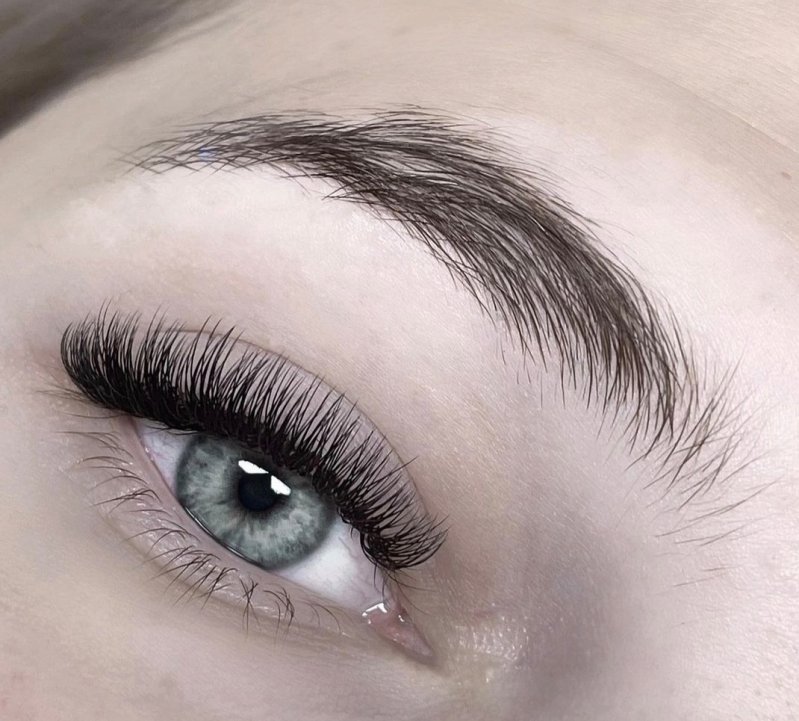 наращивание ресниц