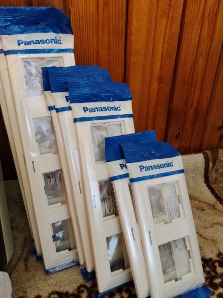 Рамка для розеток ПАНАСОНИК